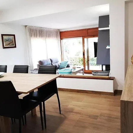 Apartment Maritim Ii Primera Linea De Mar En St Antoni De Calonge Sant Antoni De Calonge